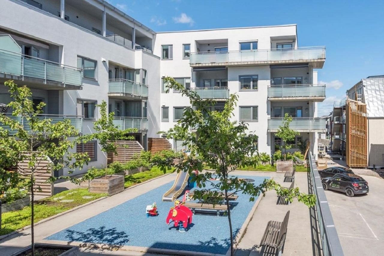 City Apartment Fully Furnished - Lillestrom-Strommen Eksteriør billede
